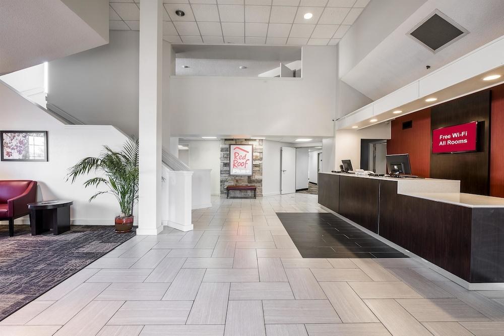 RED ROOF INN PLUS+ BENTONVILLE