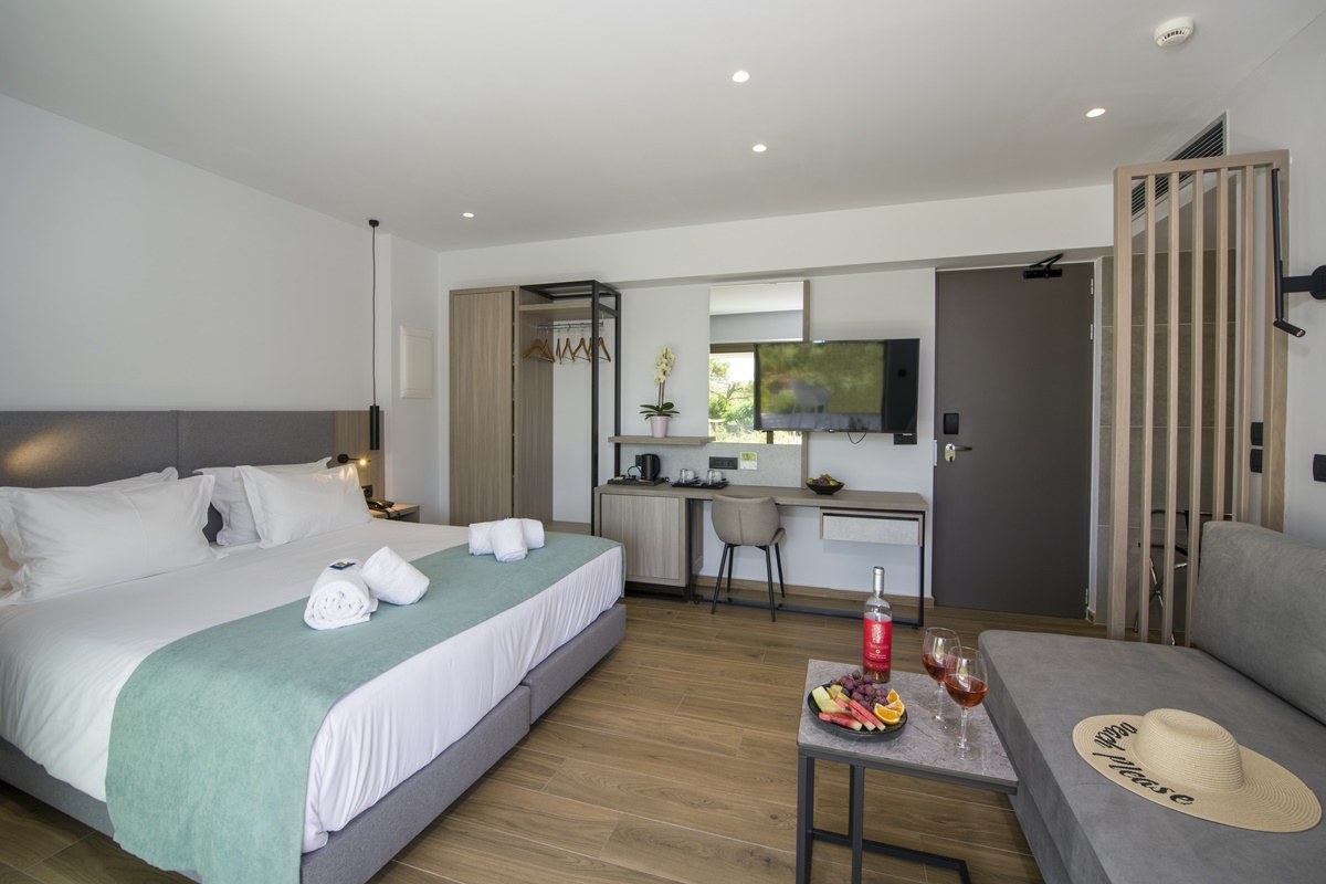 MYRION BEACH RESORT & SPA photo 1