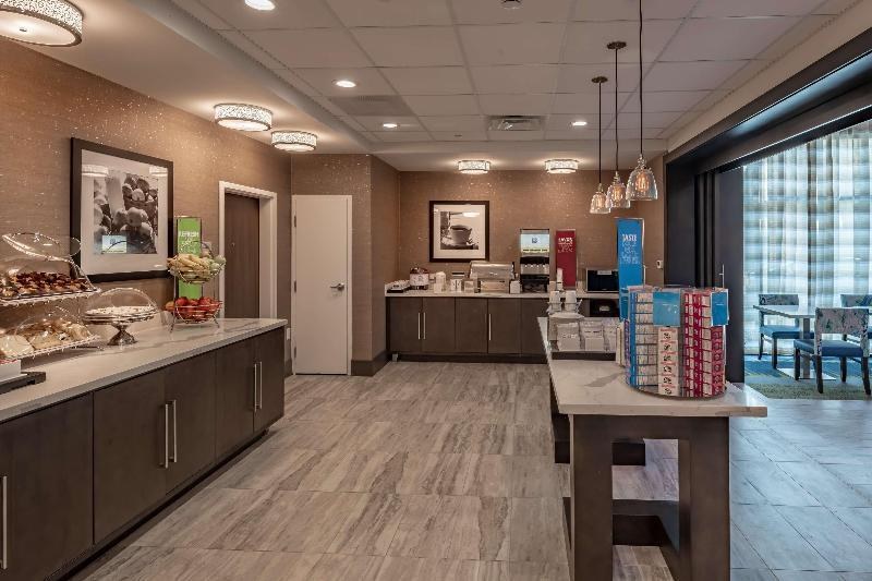 Hampton Inn & Suites Dallas/Plano Central photo 1