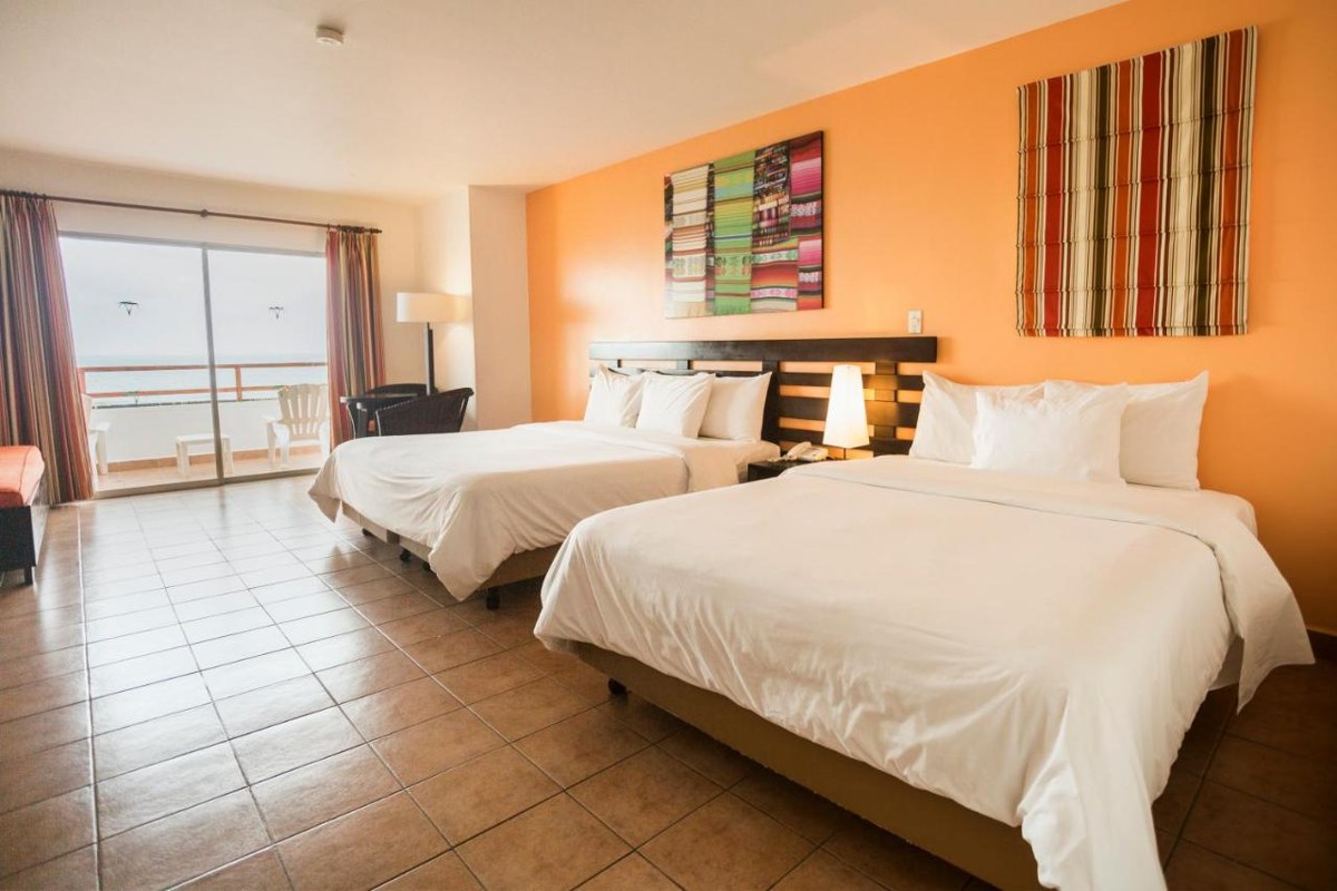 ROYAL DECAMERON MOMPICHE photo 1