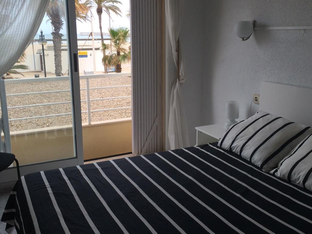 Malvarrosa Beach Rooms