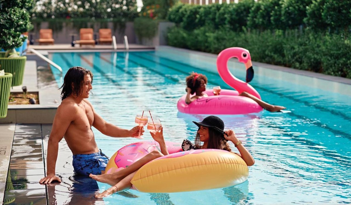 REVIER HOTEL DUBAI photo 1