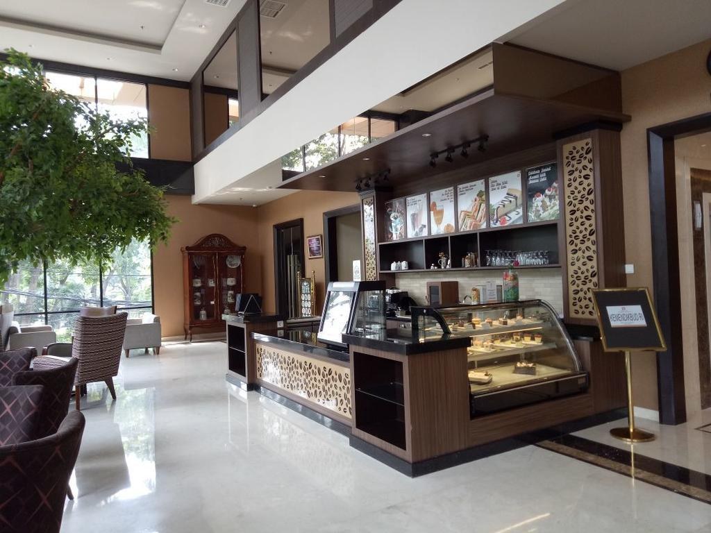 ARIA CENTRA SURABAYA photo 4