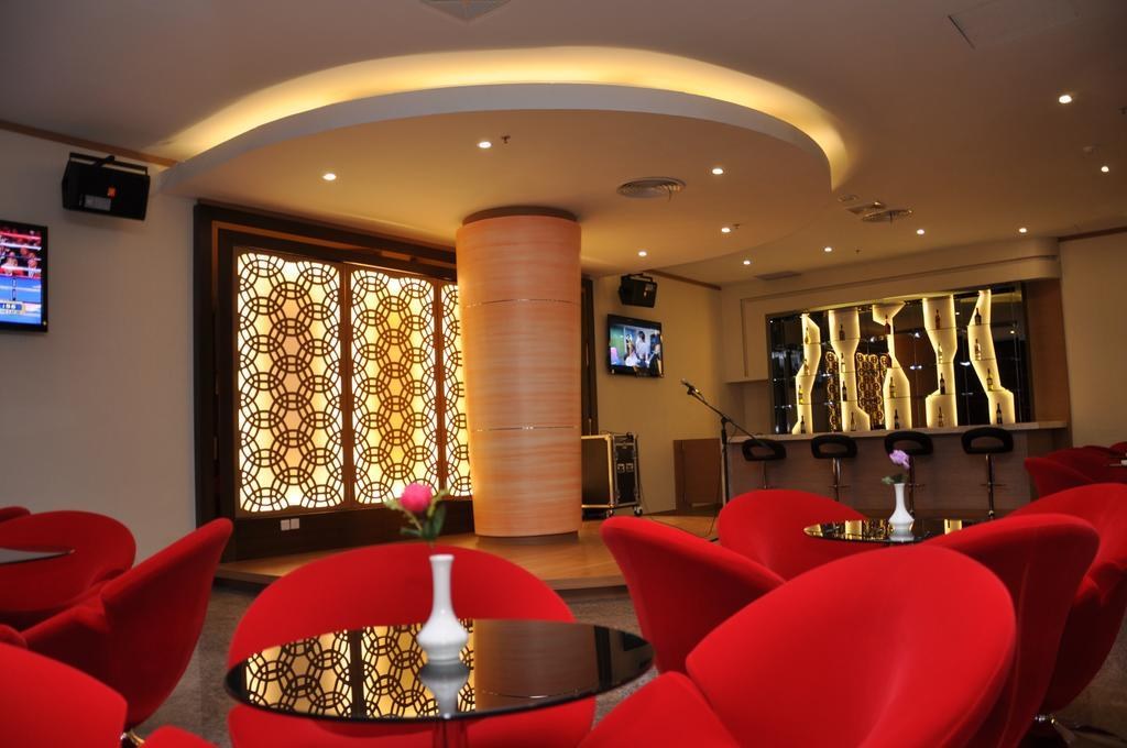 ASTON INN GIDEON BATAM photo 1