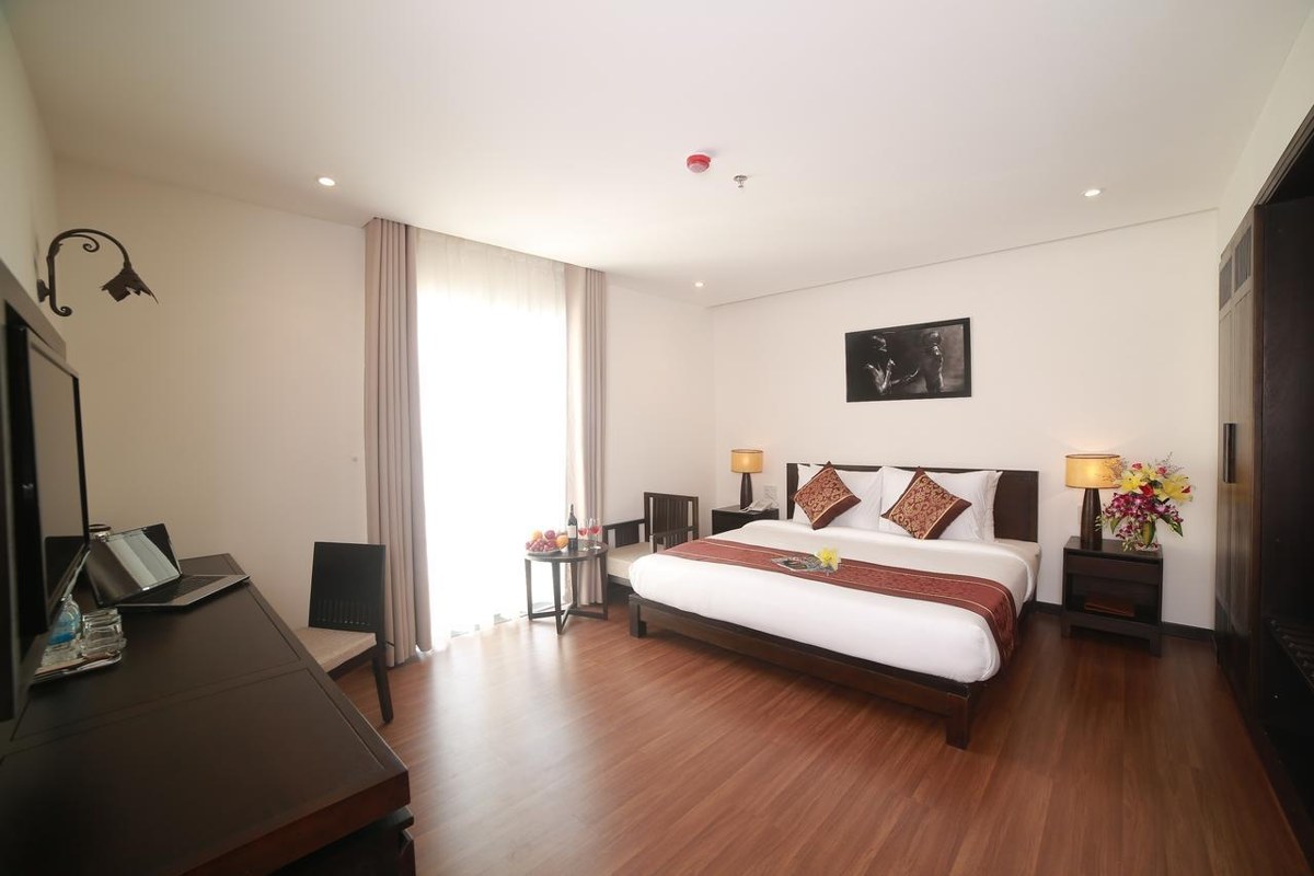 EDELE HOTEL