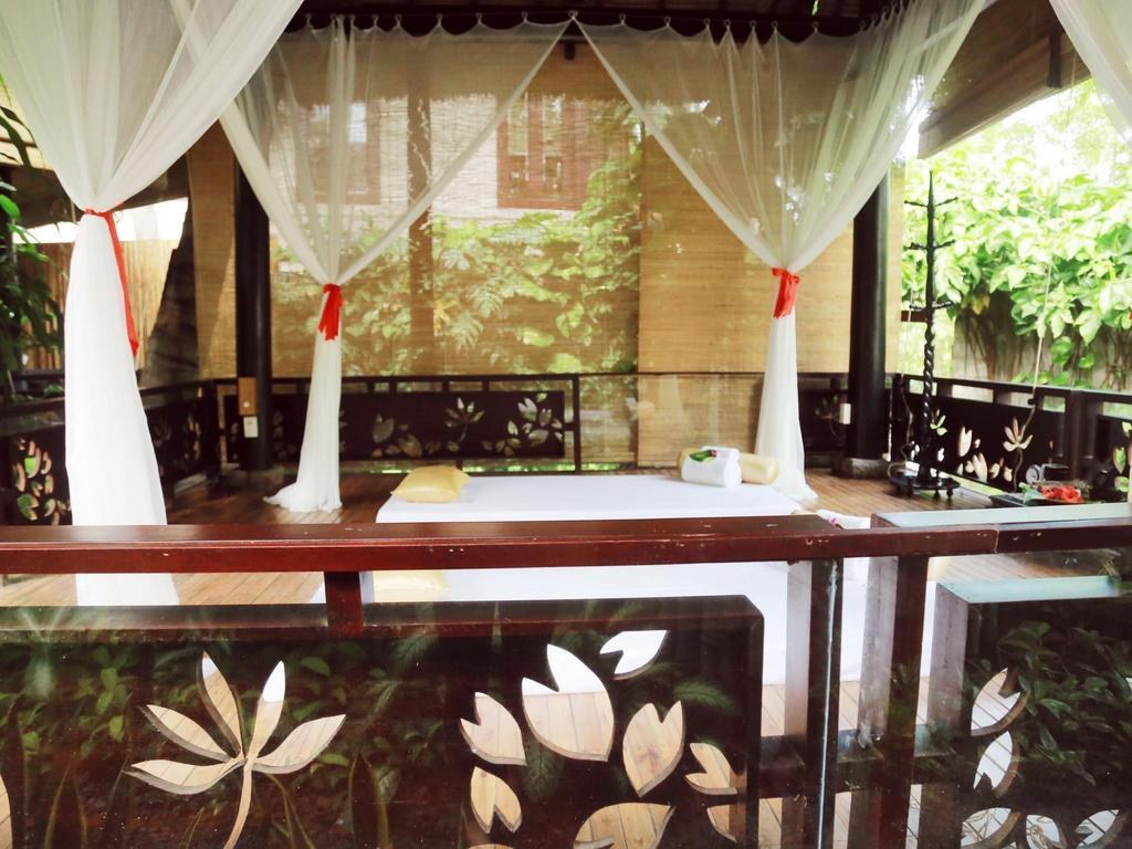 Bamboo Village Beach Resort & Spa photo 2