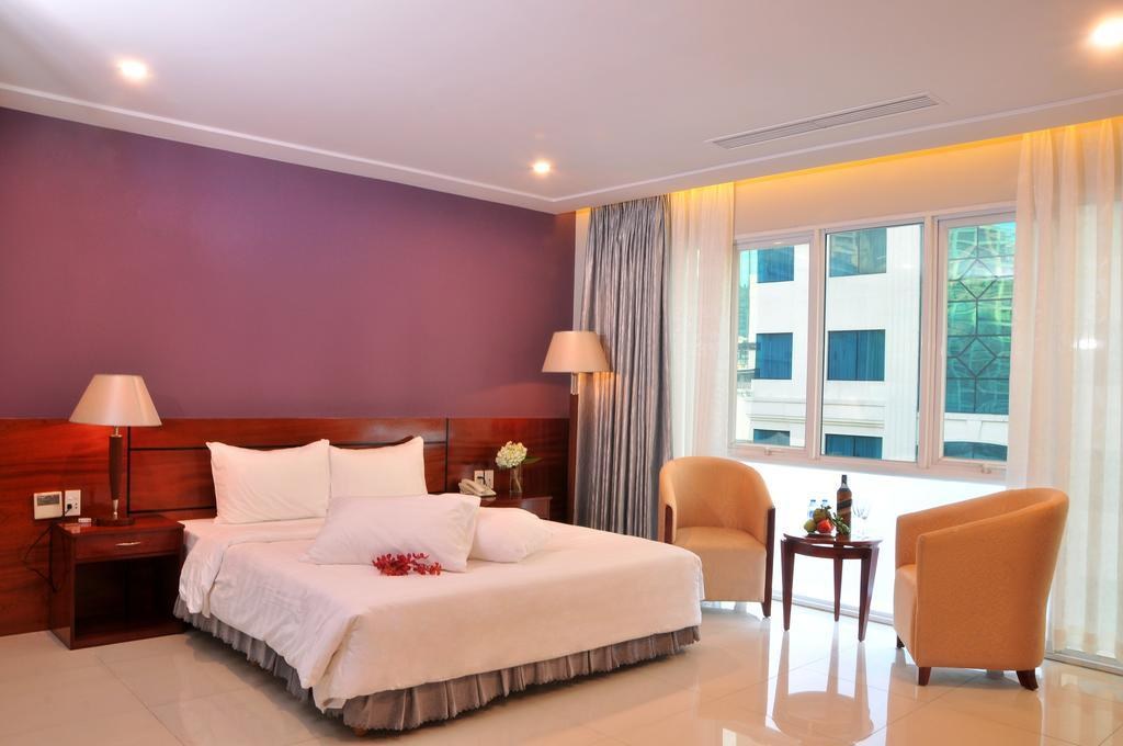 White Lotus Hotel photo 4