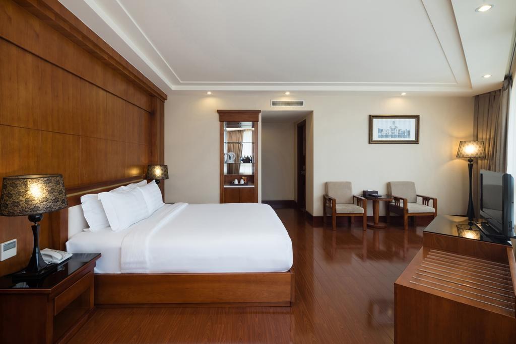 NHAT HA L'OPERA HOTEL photo 2