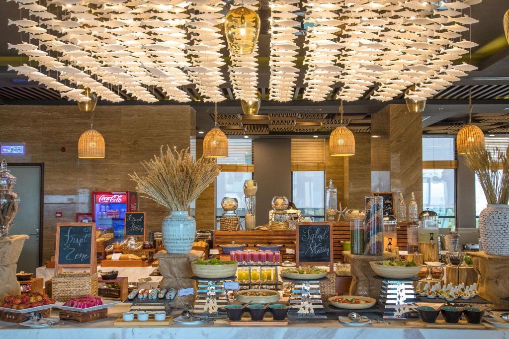 Haian Beach Hotel & Spa photo 1
