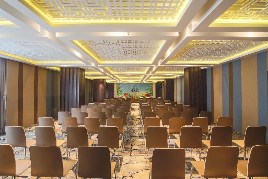 Haian Beach Hotel & Spa photo 3
