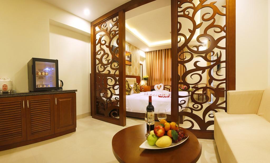 Delicate Hotel