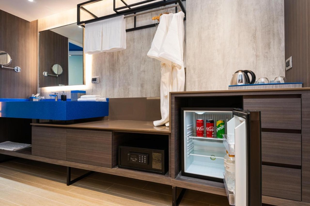 MAITRIA HOTEL RAMA 9 BANGKOK - A CHATRIUM COLLECTION photo 2