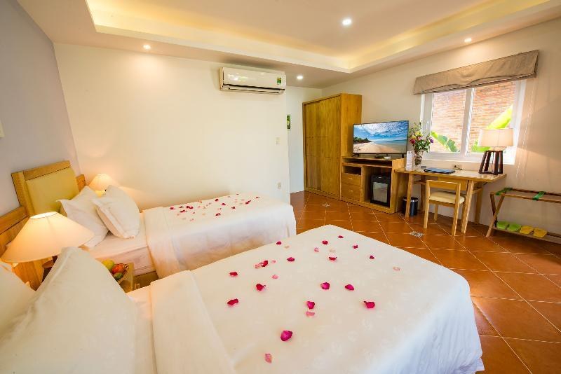 Famiana Green Villa photo 1