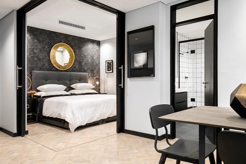The Onyx Apartment Hotel photo 3
