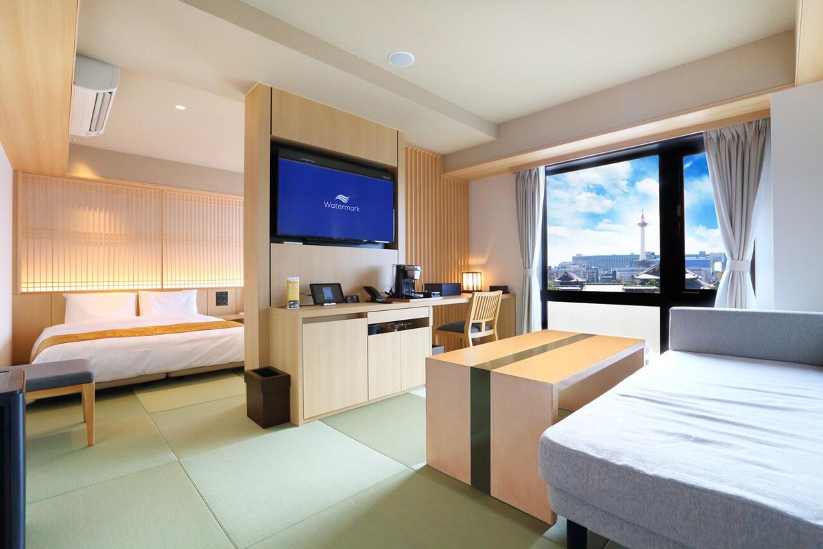 HENN NA HOTEL PREMIER KYOTO GOJO KARASUMA