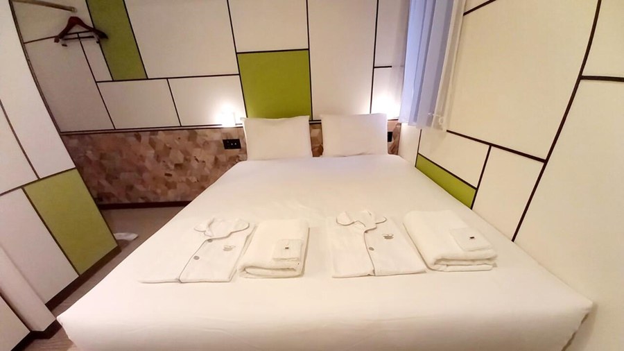 HENN NA HOTEL OSAKA SHINSAIBASHI