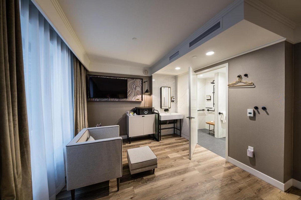 PESTANA PARK AVENUE photo 1