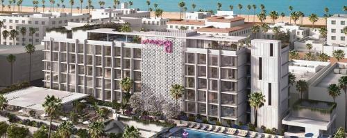 Moxy Miami South Beach