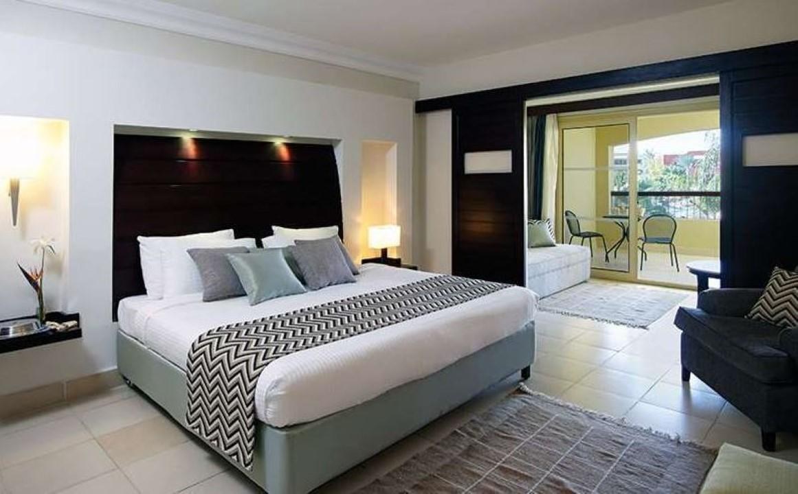 CORAL SEA HOLIDAY RESORT photo 1