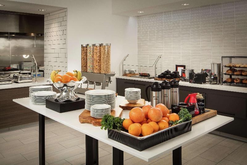 Hilton Garden Inn Sacramento Airport/Natomas, CA
