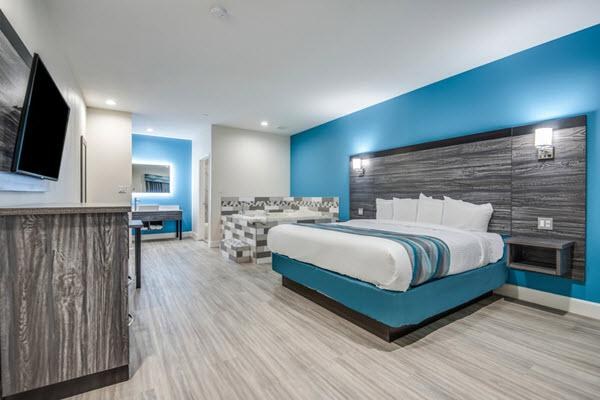 AMERICAS BEST VALUE INN & SUITES HOUSTON AT HWY 6 photo 1