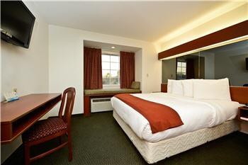 AMERICAS BEST VALUE INN AND SUITES LAKE CHARLES I210 EXIT 5 photo 1