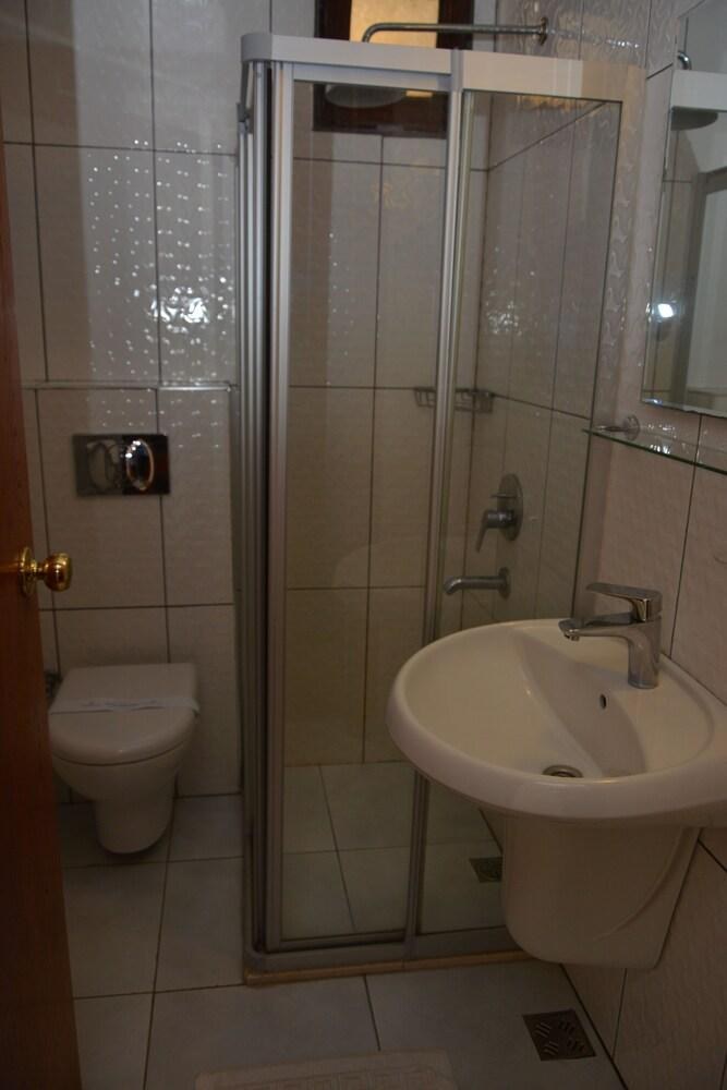 Güleryüz 2 Hotel photo 3
