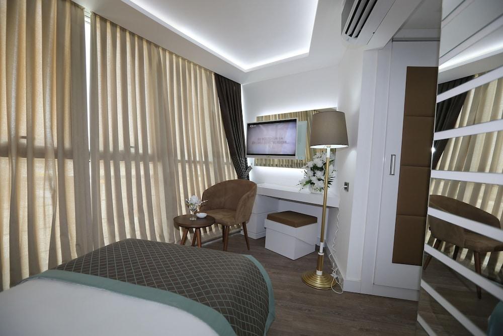 Elips Royal Hotel & Spa photo 2