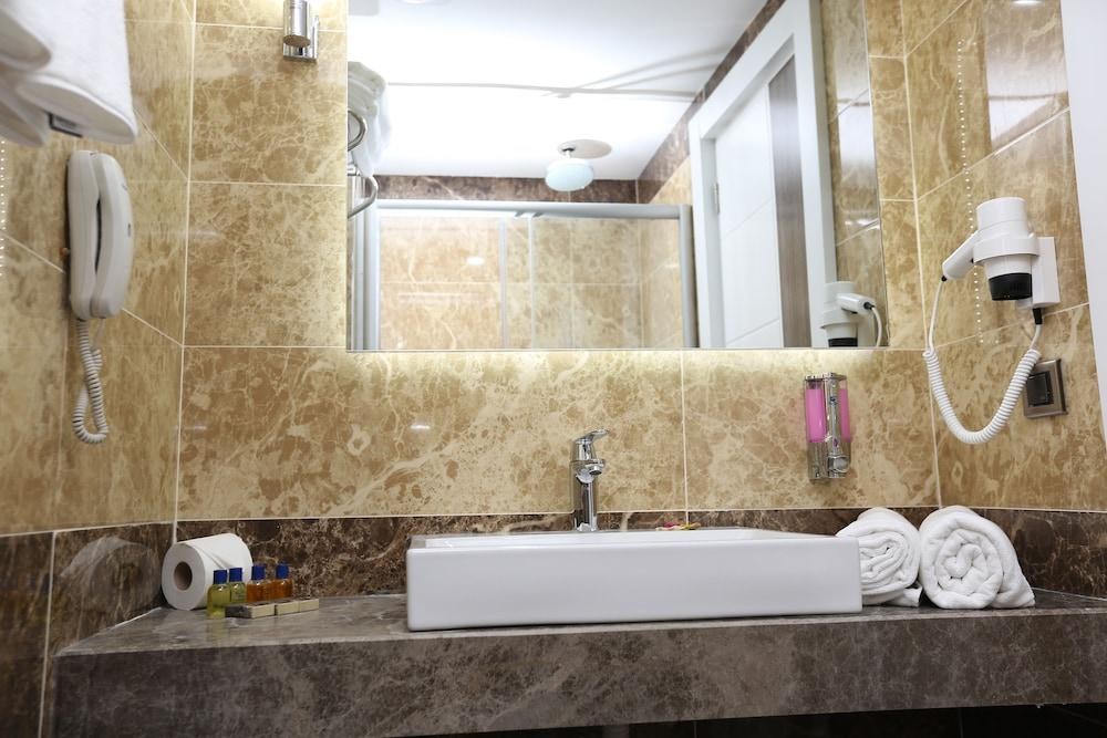 Elips Royal Hotel & Spa photo 3