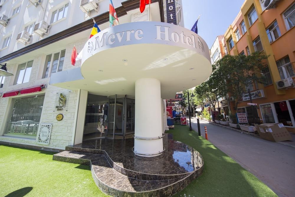 HOTEL MEVRE