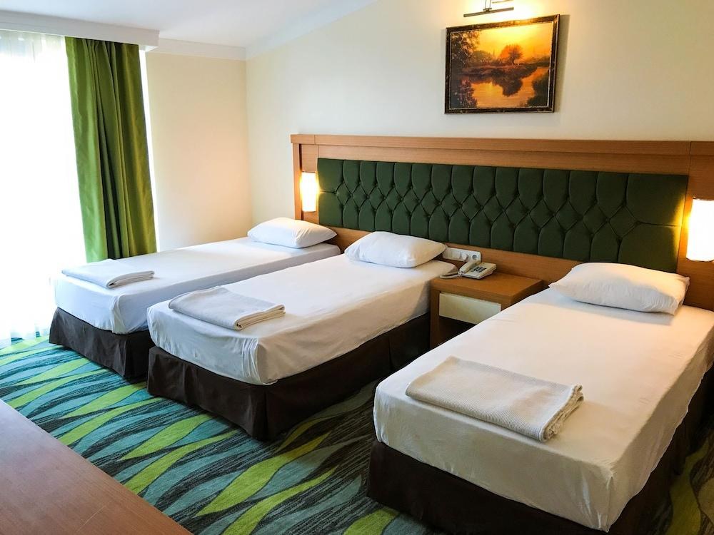FOREST PARK HOTEL photo 1