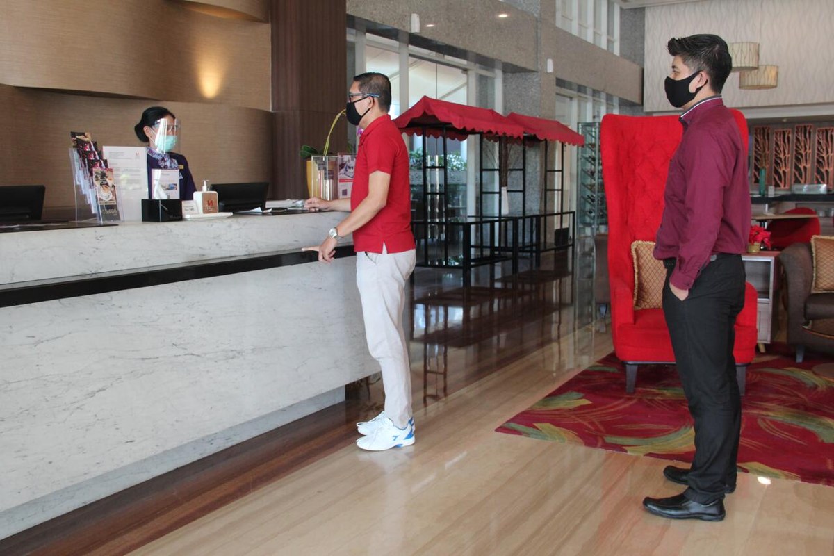 SWISS-BELINN MANYAR, SURABAYA photo 1