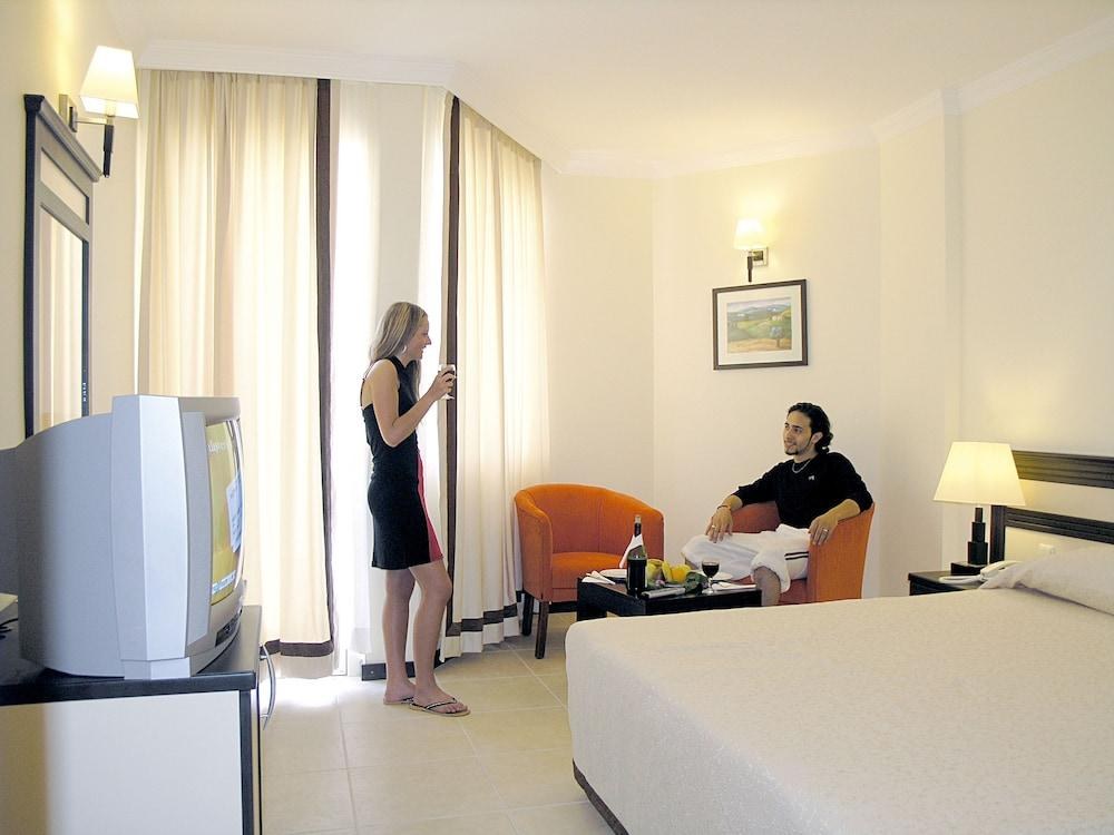 Orfeus Park Hotel photo 1