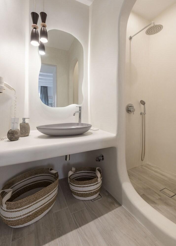 ILIADA SUITES - ADULTS ONLY photo 3