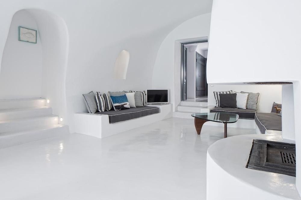 Alta Vista Suites photo 2