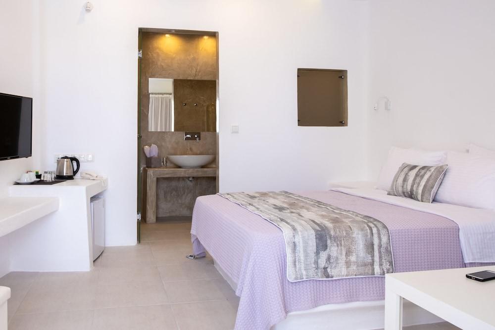 Ambience Suites photo 1