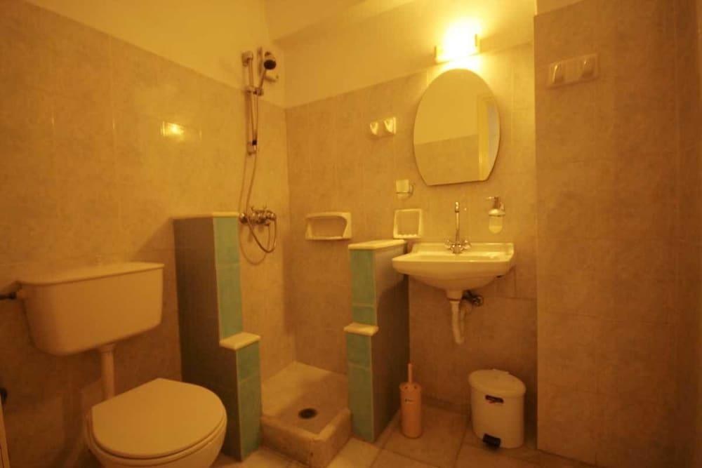Agia Anna Hotel photo 2