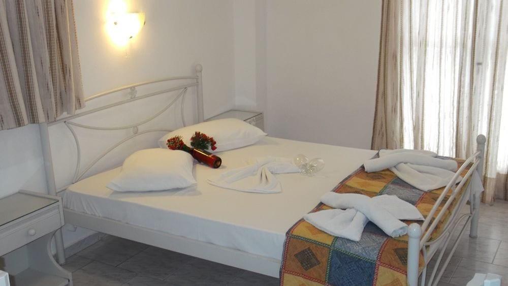 VILLA MARKOS photo 1
