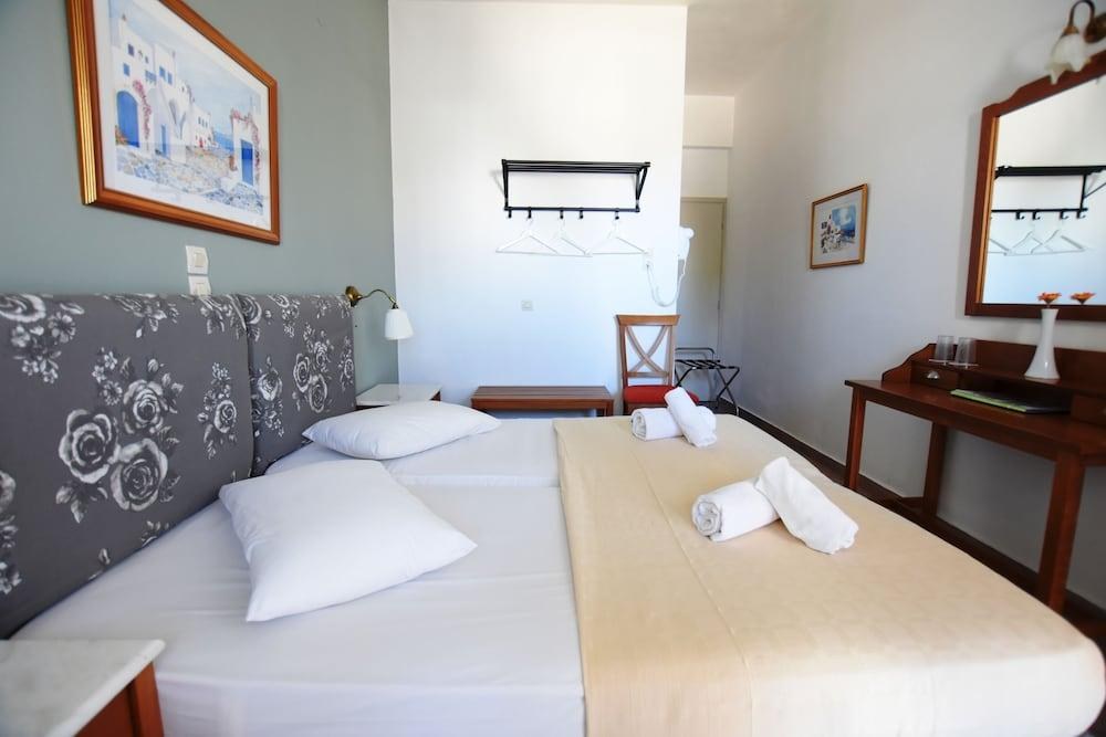 Rodakas Hotel photo 1