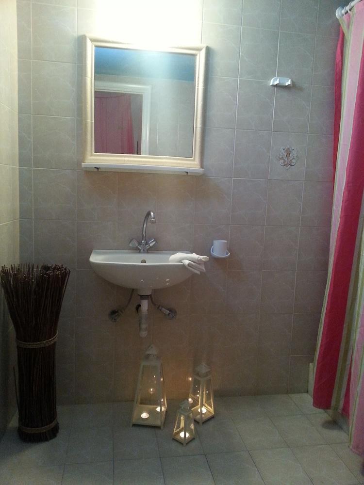 Villa Livadaros photo 3