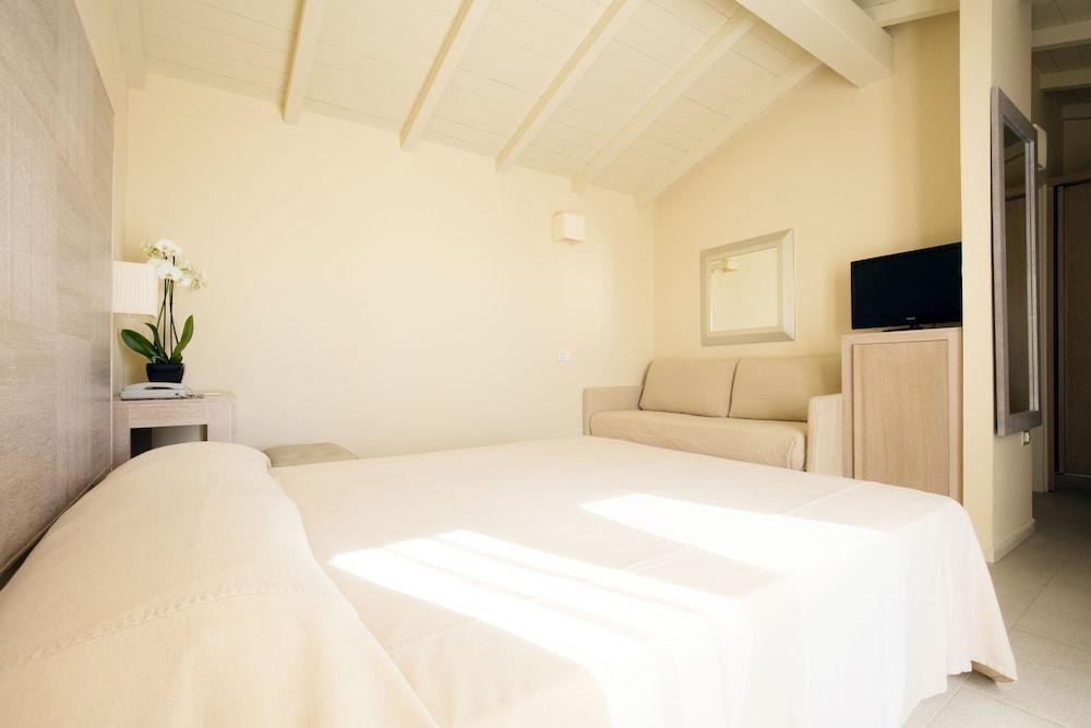 Spiagge San Pietro, a charming & relaxing resort photo 1