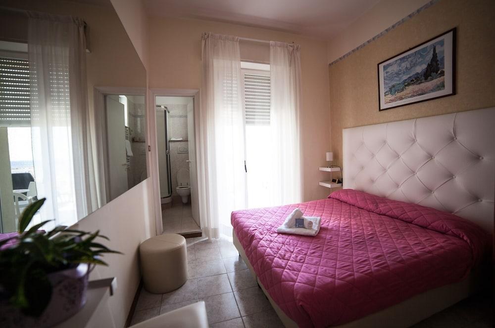 Riviera Mare Beach Life Hotel photo 1