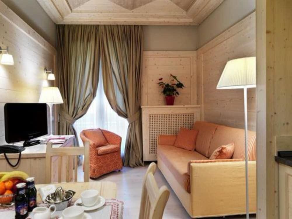 Radisson Residences Savoia Palace Cortina d'Ampezzo photo 1