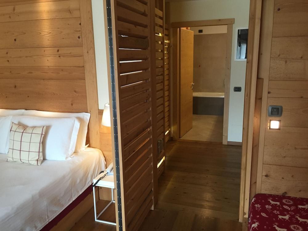 HOTEL MARIBEL photo 1
