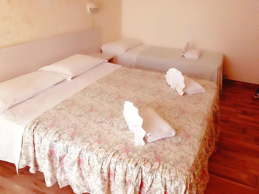 HOTEL BRENTA photo 2