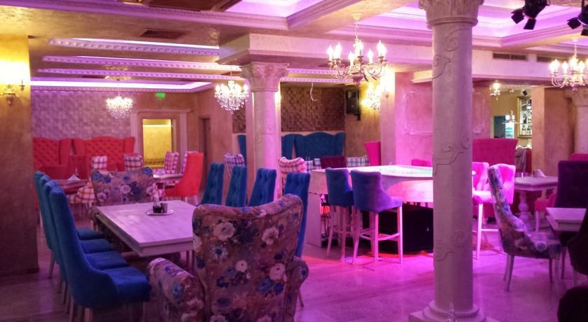 AVENUE DELUXE HOTEL photo 2