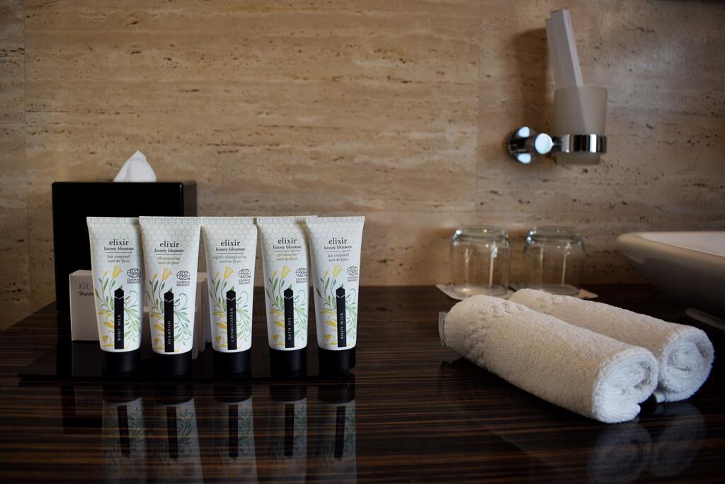 ADAM HOTEL SUITES photo 3