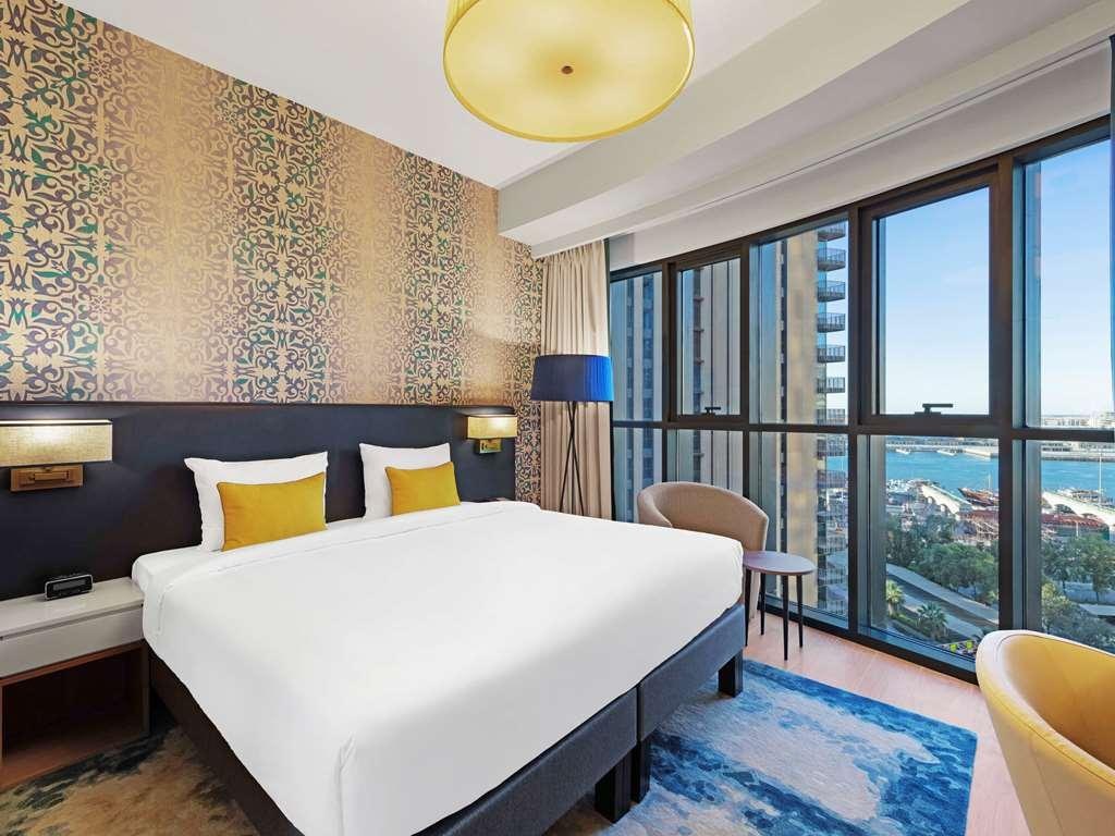 Aparthotel Adagio Dubai Deira photo 3