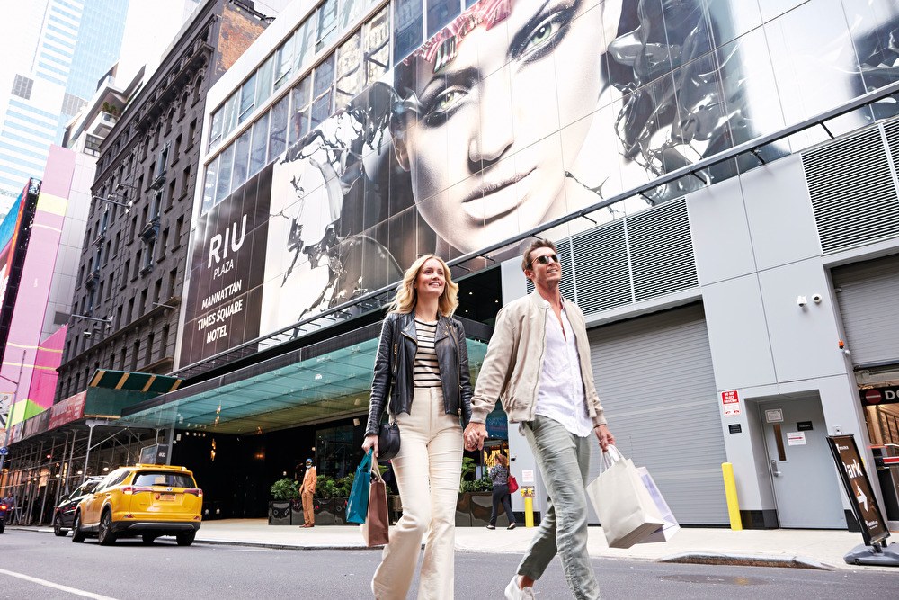 RIU PLAZA MANHATTAN TIMES SQUARE photo 1