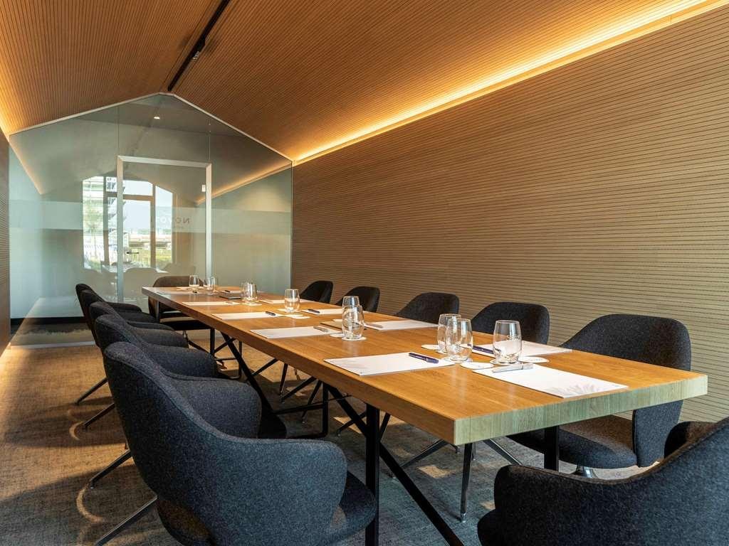 Novotel Duesseldorf Airport photo 4